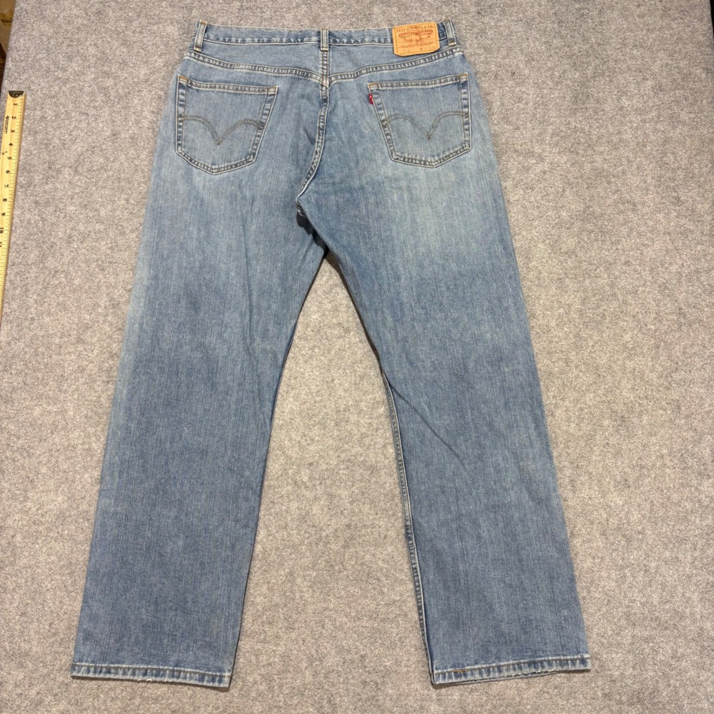 Levis 505 Regular Fit Light Wash Straight Leg Jeans Mens 36x30 Blue Denim